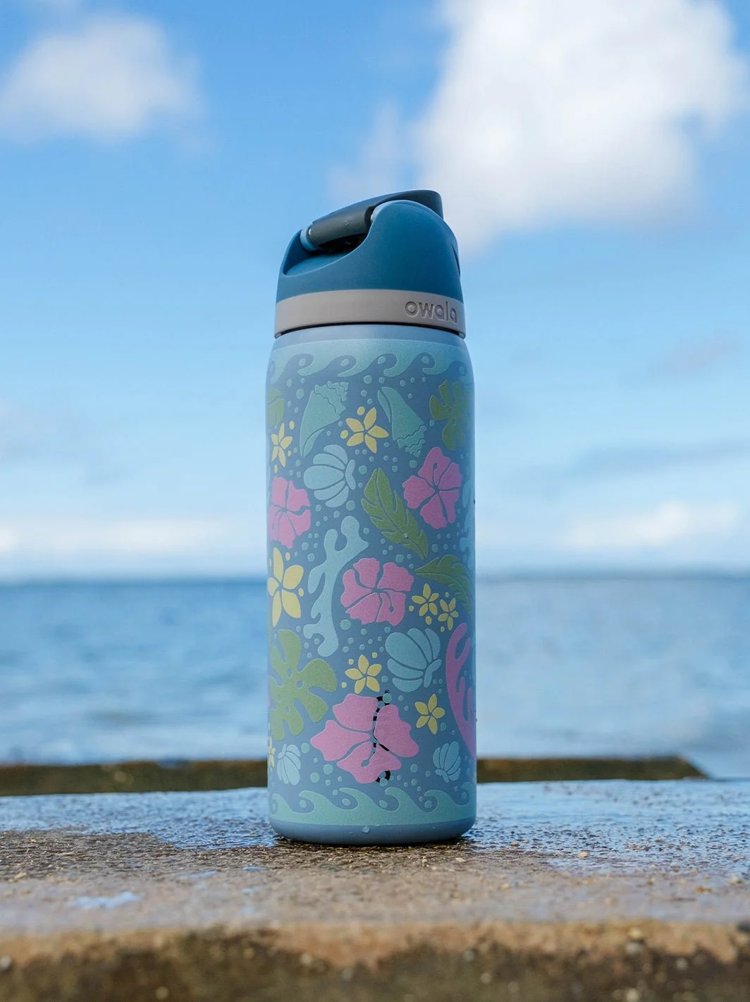 T&C Surf 32 oz Ocean Is Life Owala - Image 18