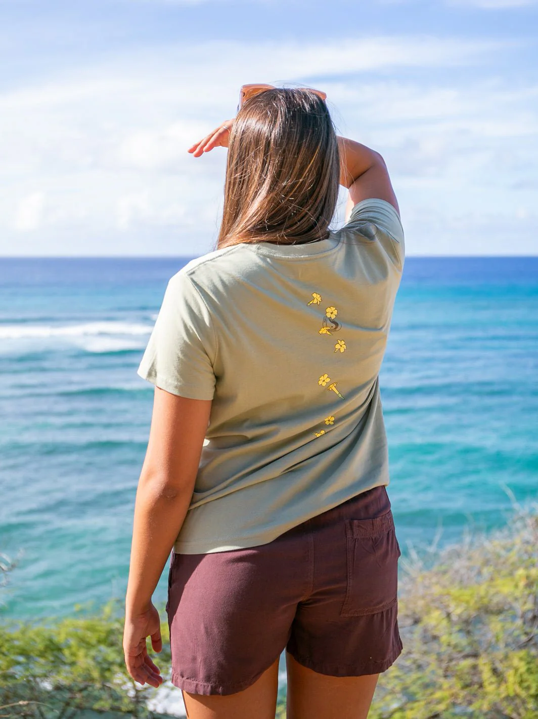 Falling Puakeni Maple Tee - Image 10