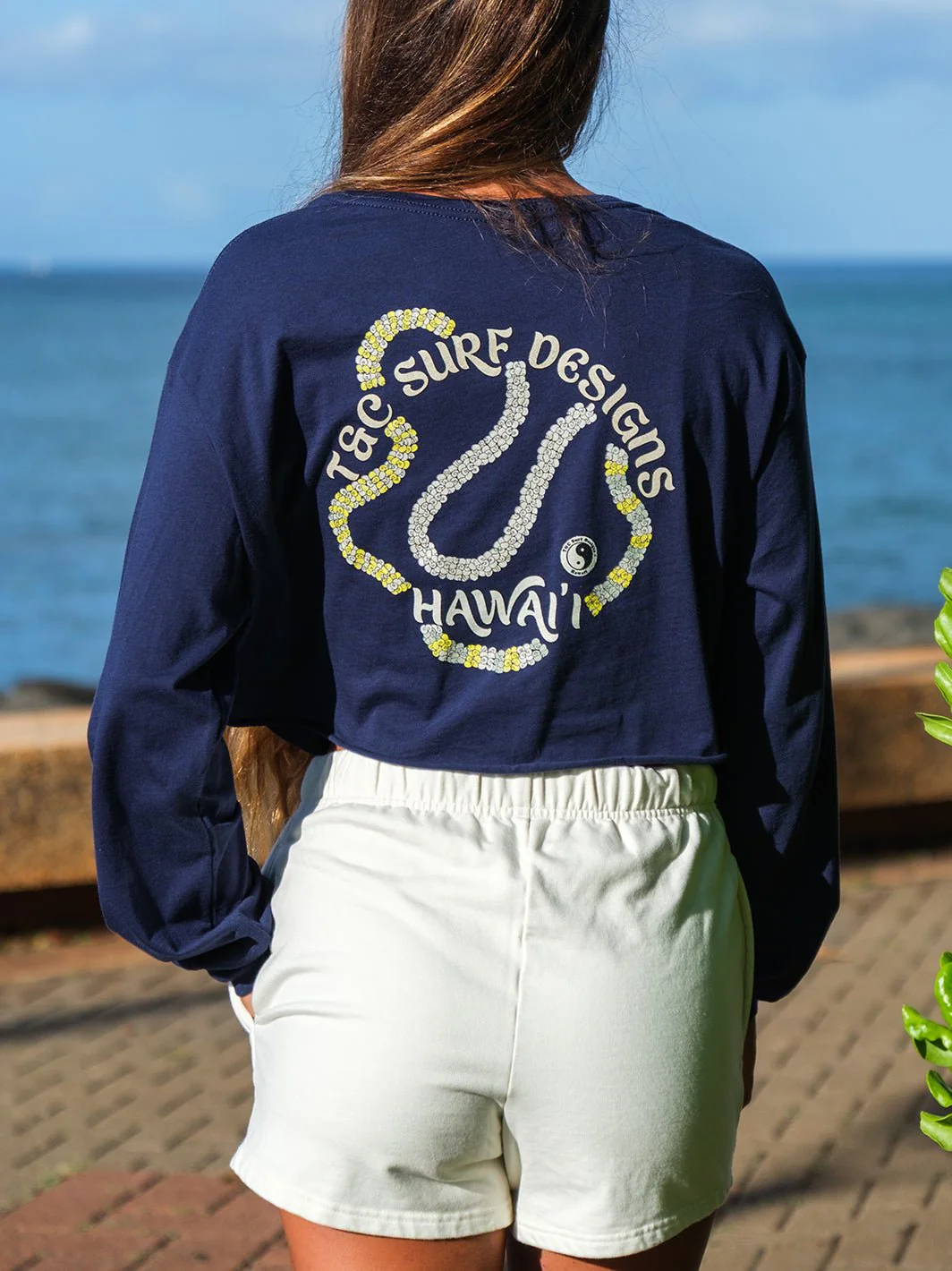 Shell Lei Crop Long Sleeve - Image 3
